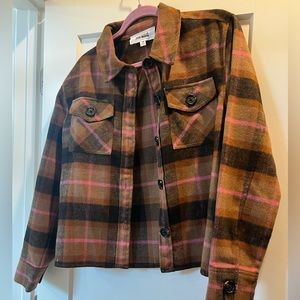 BB DAKOTA STEVEN MADDEN FLANNEL SIZE MEDIUM